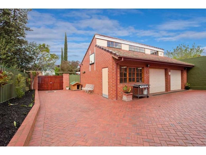 168 Napier Street, Essendon VIC 3040