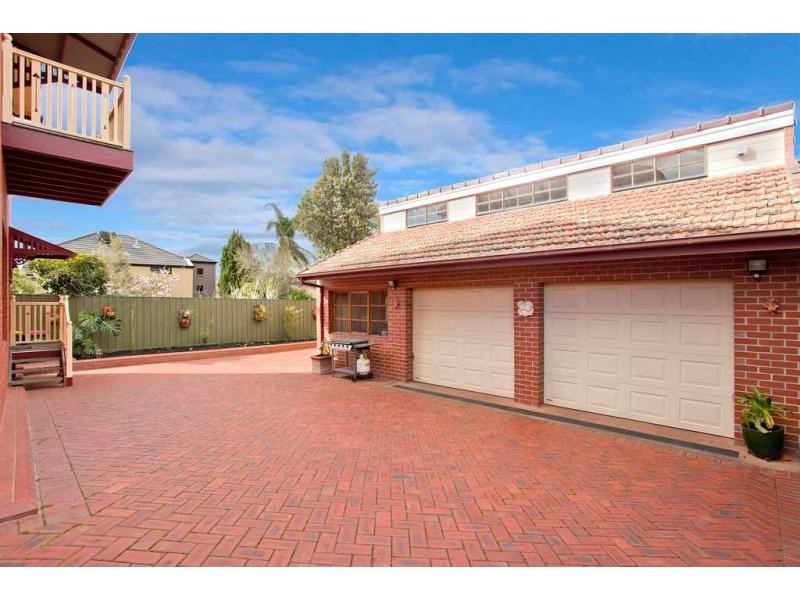 168 Napier Street, Essendon VIC 3040