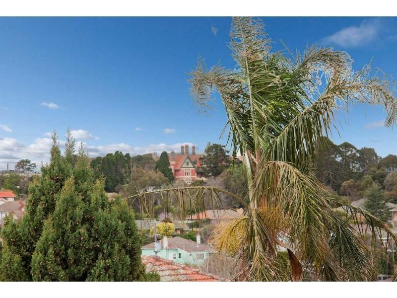 168 Napier Street, Essendon VIC 3040