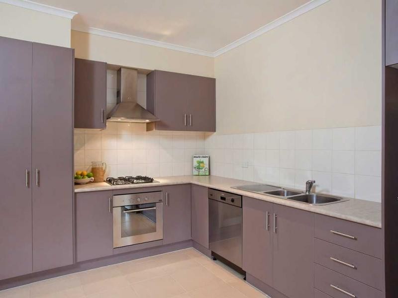 3/3-7 Nerissa Grove, Oak Park VIC 3046