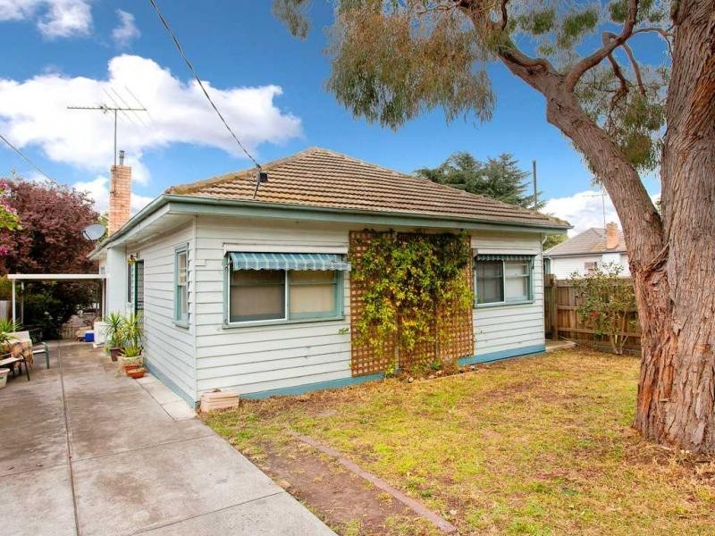 5 Main Street, Pascoe Vale VIC 3044