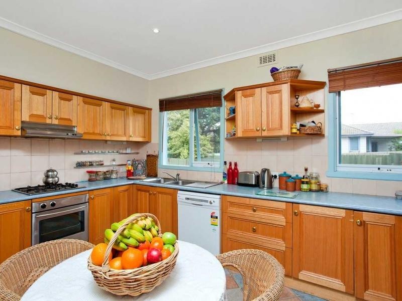 5 Main Street, Pascoe Vale VIC 3044