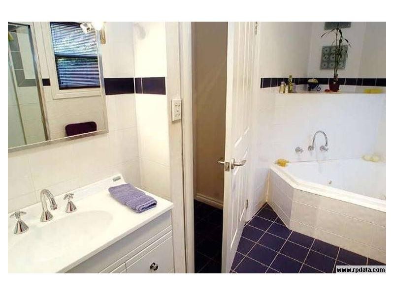 38 Essex Street, Pascoe Vale VIC 3044