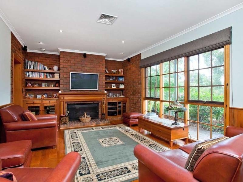 10 Galashiels Terrace, Greenvale VIC 3059