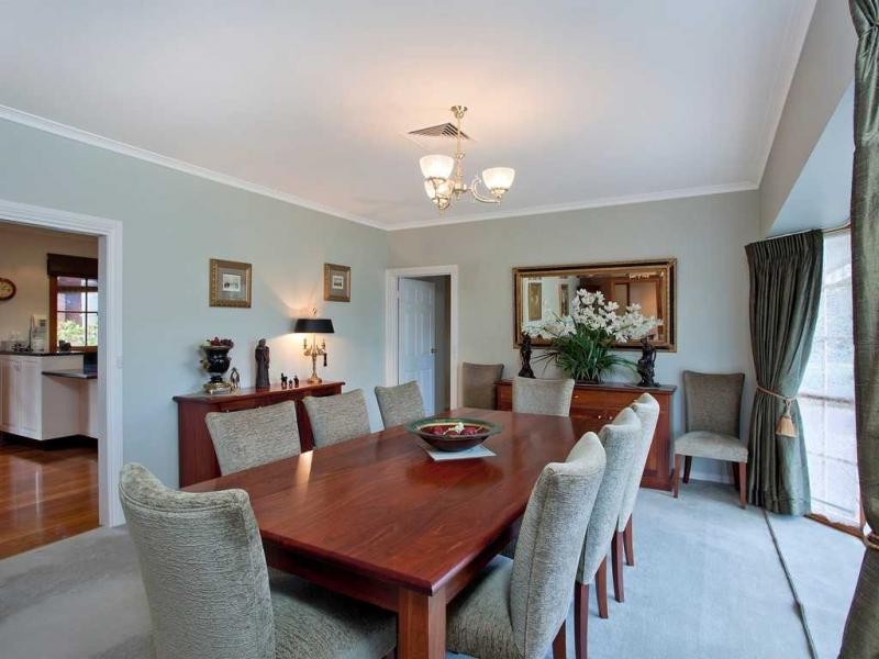 10 Galashiels Terrace, Greenvale VIC 3059