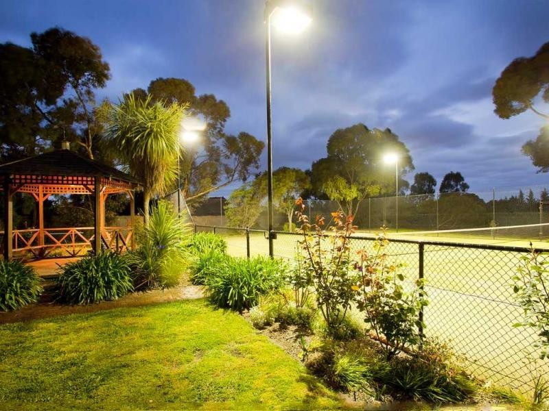 10 Galashiels Terrace, Greenvale VIC 3059