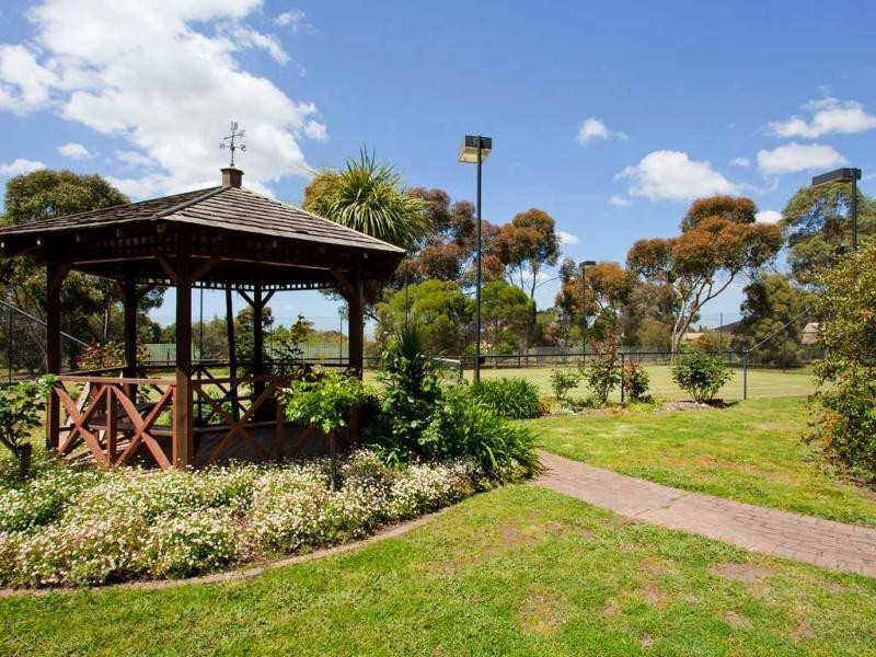 10 Galashiels Terrace, Greenvale VIC 3059