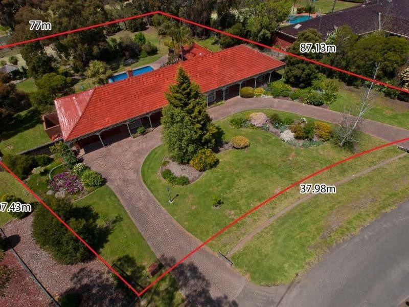 10 Galashiels Terrace, Greenvale VIC 3059