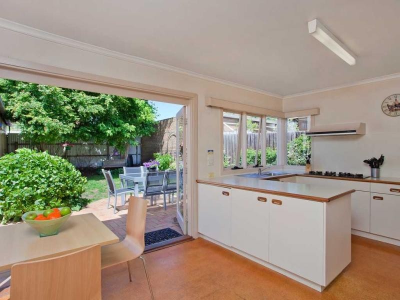 24 Garnet Street, Brunswick VIC 3056