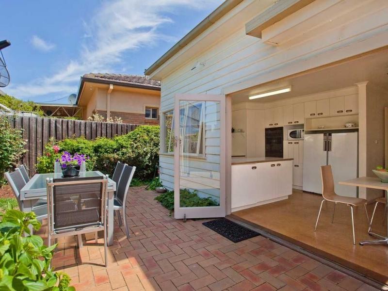 24 Garnet Street, Brunswick VIC 3056
