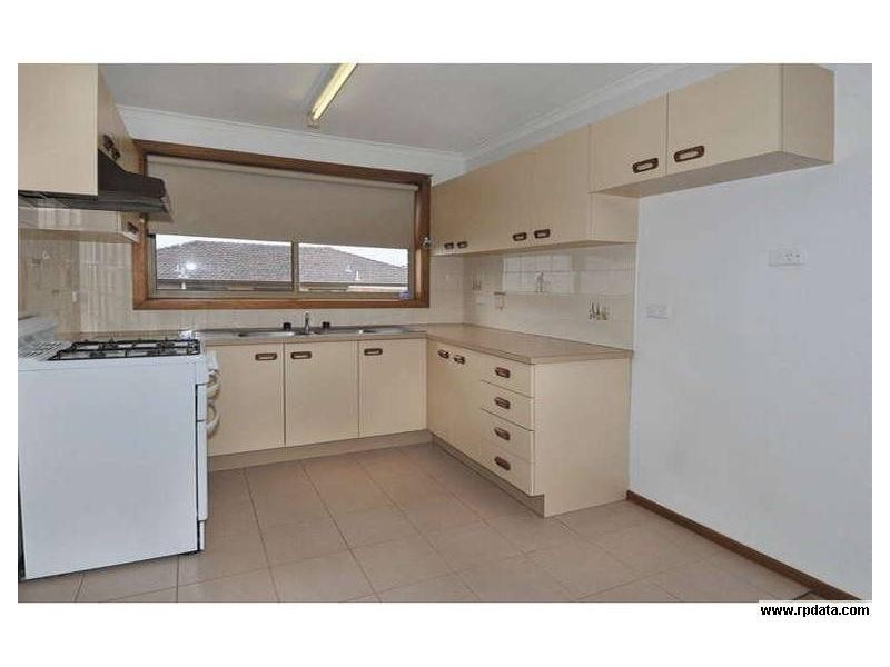 2/168 Waterloo Road, Oak Park VIC 3046