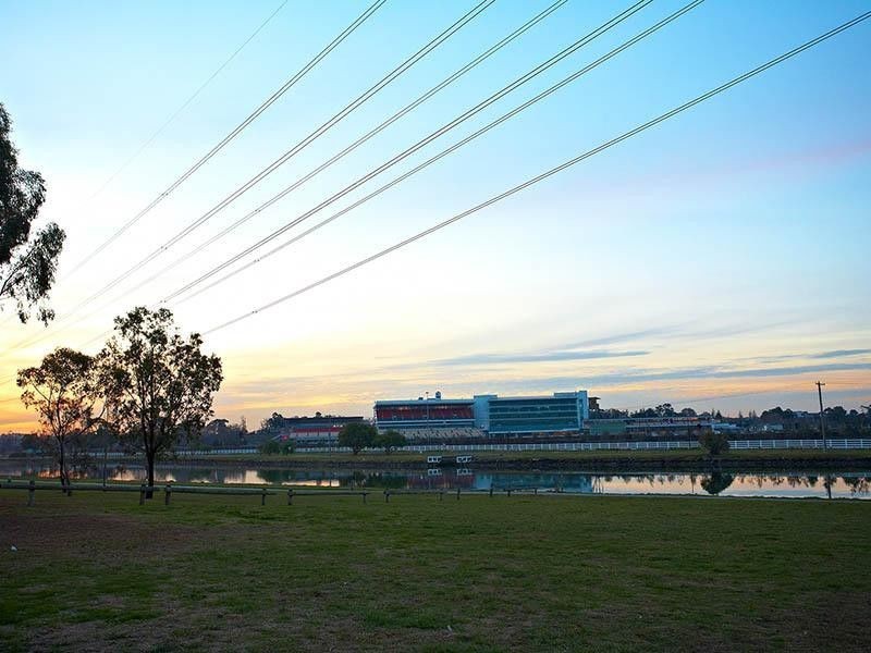 9/2 Ballarat Road, Footscray VIC 3011