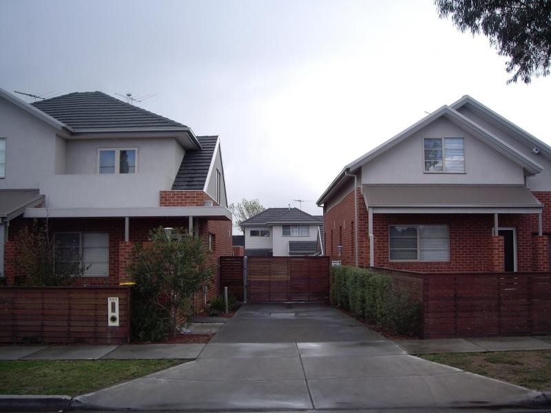 12/3-7 Nerissa Grove, Oak Park VIC 3046