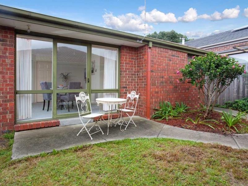 1/45 Roland Avenue, Strathmore VIC 3041