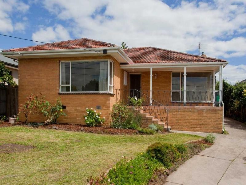23 Dagonet Street, Strathmore VIC 3041
