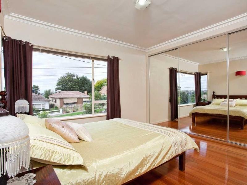 23 Dagonet Street, Strathmore VIC 3041