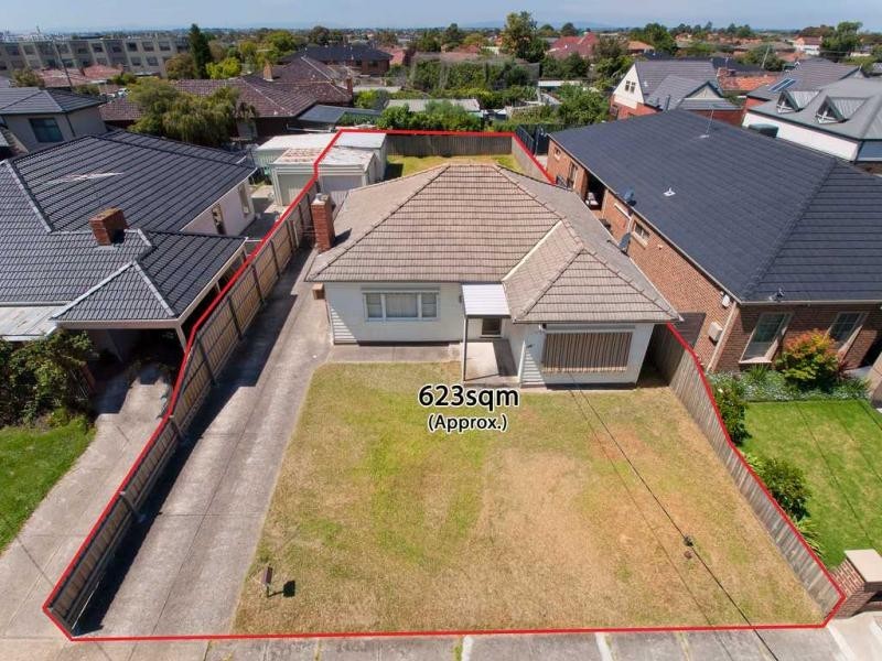 18 Anderson Street, Pascoe Vale South VIC 3044