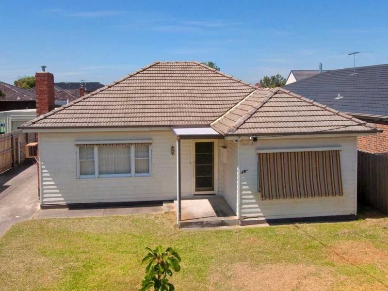18 Anderson Street, Pascoe Vale South VIC 3044