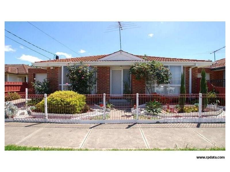 87 Hubert Avenue, Glenroy VIC 3046