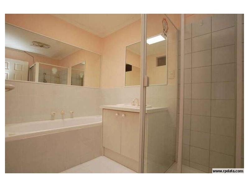 87 Hubert Avenue, Glenroy VIC 3046