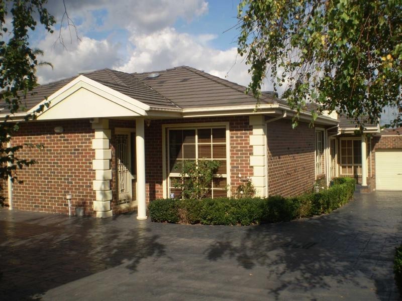 2/23 LEX Grove, Oak Park VIC 3046