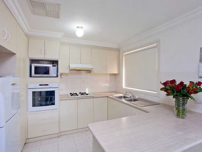 9 Douglas Street, Pascoe Vale VIC 3044