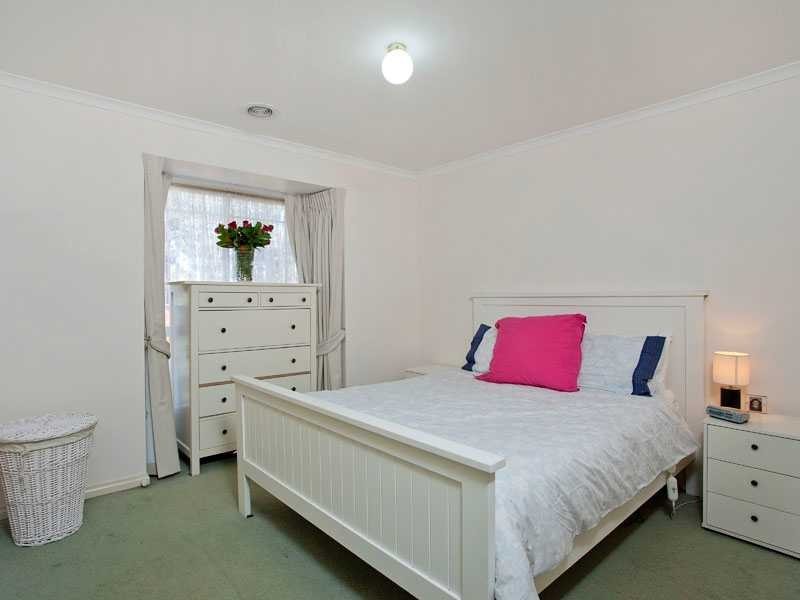 9 Douglas Street, Pascoe Vale VIC 3044