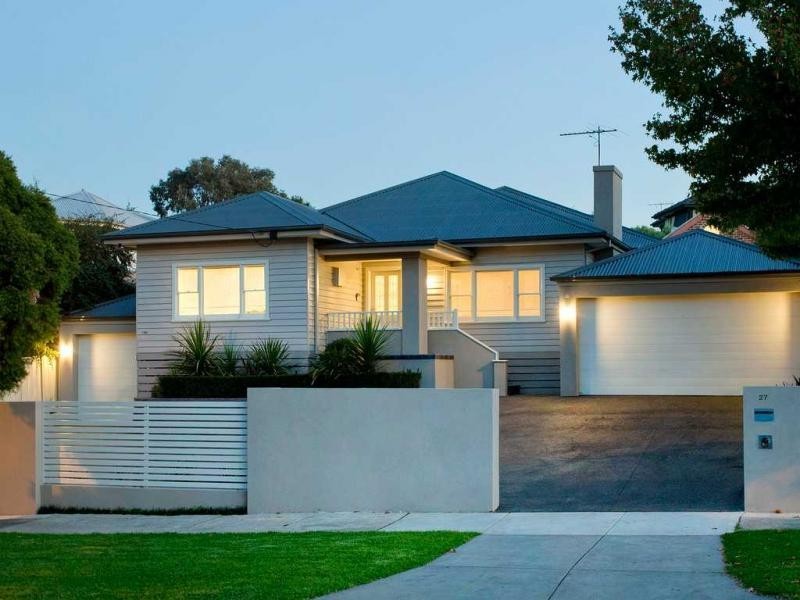 27 Loeman Street, Strathmore VIC 3041