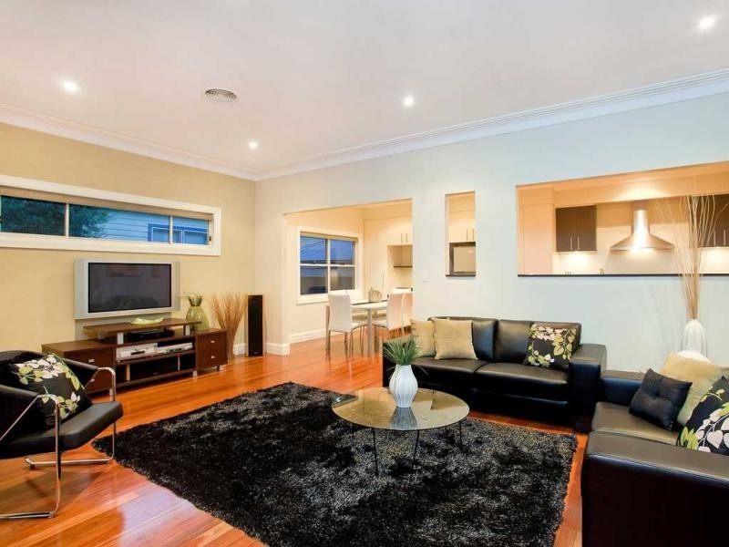 27 Loeman Street, Strathmore VIC 3041
