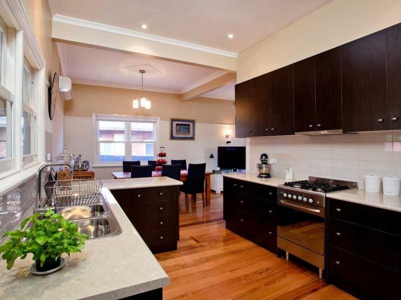 252 Napier Street, Strathmore VIC 3041