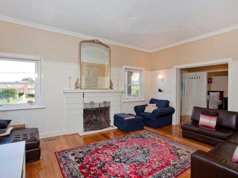 252 Napier Street, Strathmore VIC 3041