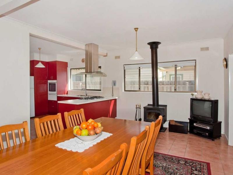 46 Westgate Street, Pascoe Vale South VIC 3044