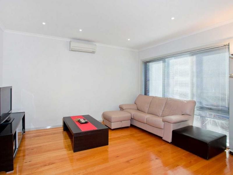 3/15 Fawkner Road, Pascoe Vale VIC 3044