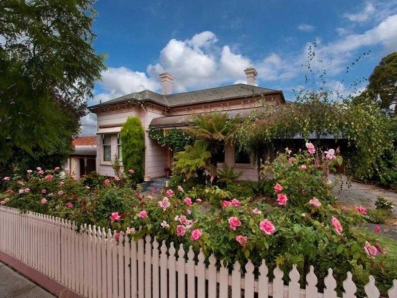 37 Lyon Street, Essendon VIC 3040