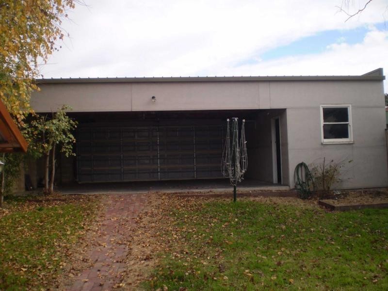 227 Pascoe Vale Road, Essendon VIC 3040