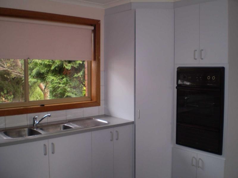 1/11 Elgata Close, Meadow Heights VIC 3048