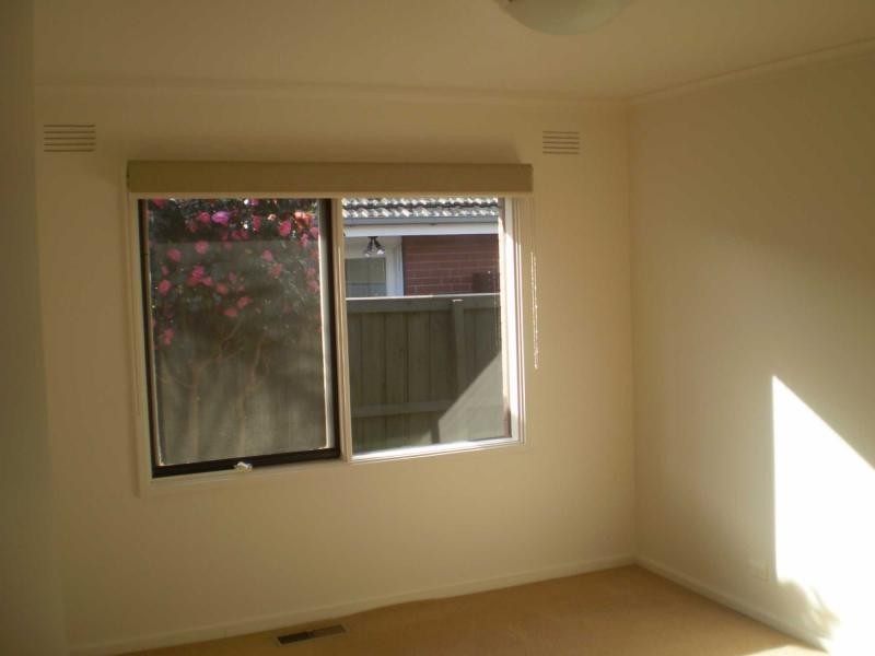 6/16 Schofield Street, Essendon VIC 3040