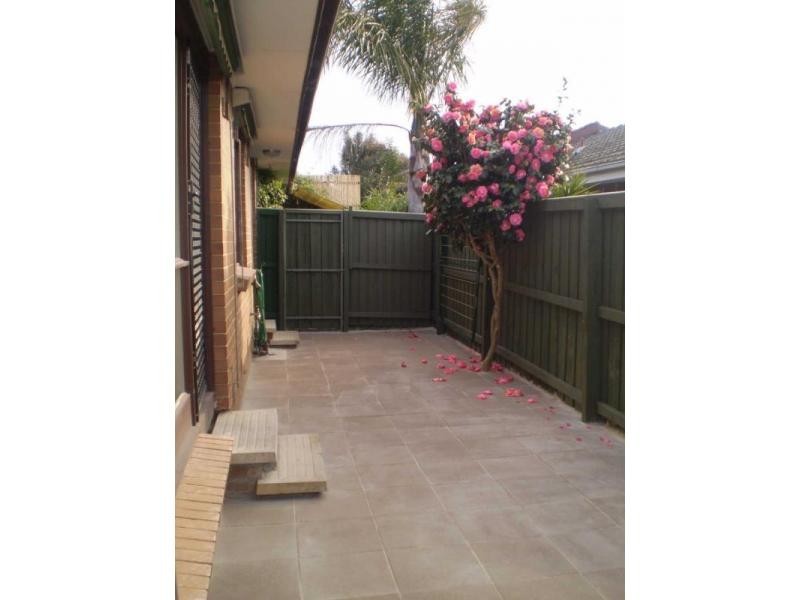 6/16 Schofield Street, Essendon VIC 3040