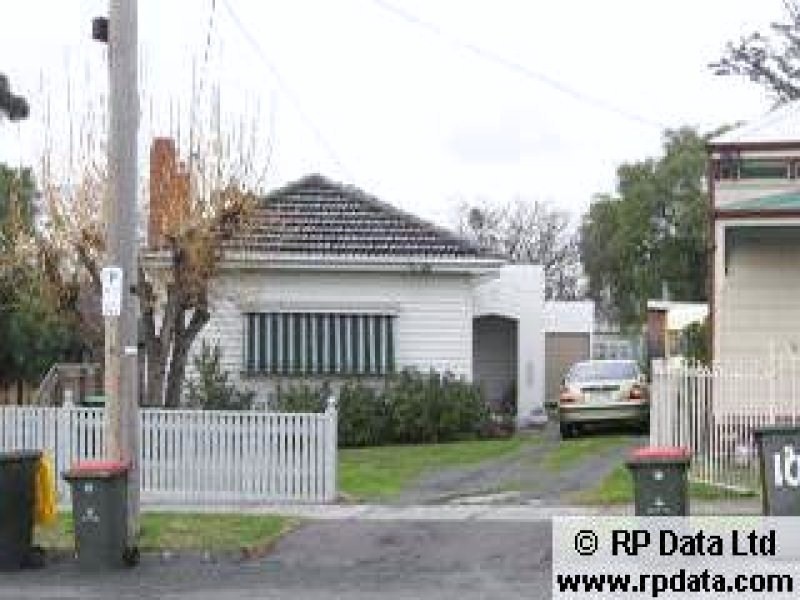 12 Hesleden Street, Essendon VIC 3040