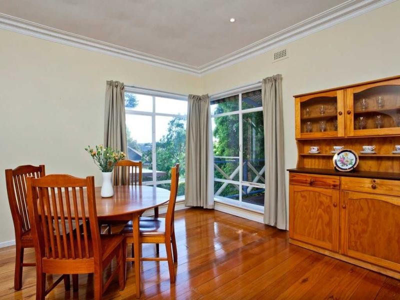78 Hillsyde Parade, Strathmore VIC 3041