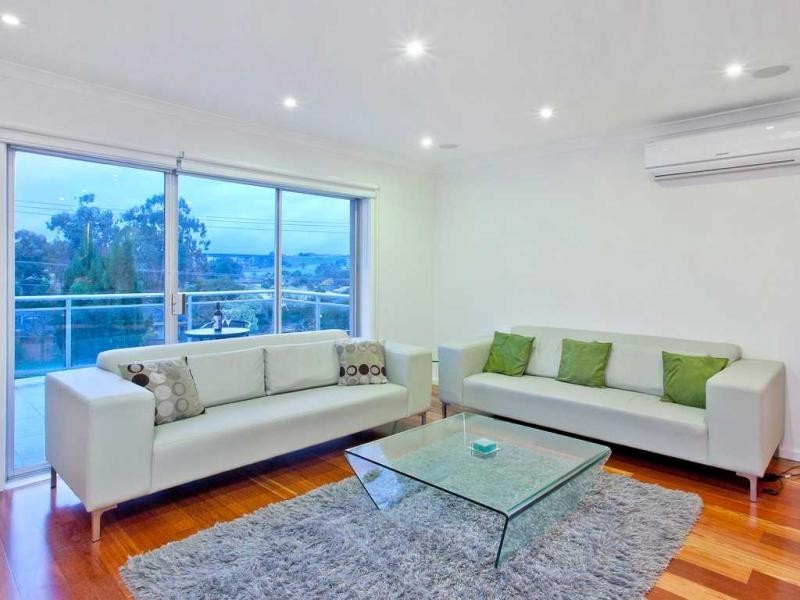 373 Mascoma Street, Strathmore Heights VIC 3041