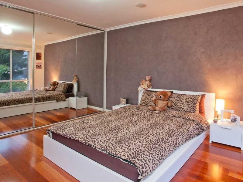 373 Mascoma Street, Strathmore Heights VIC 3041