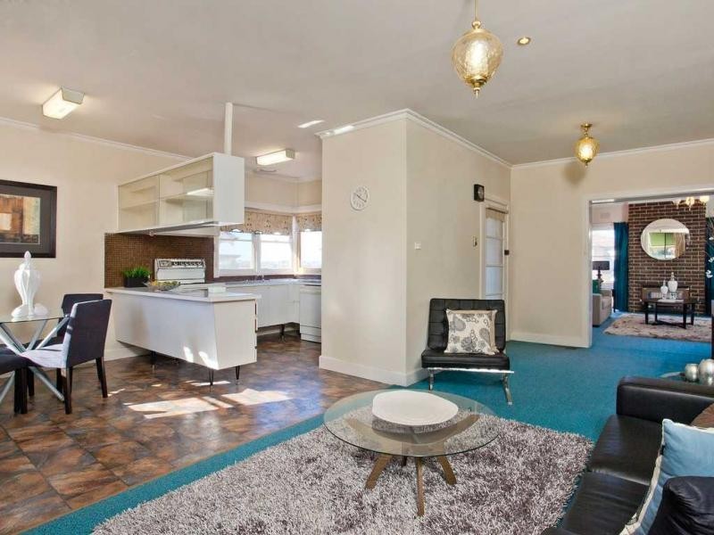 10 Rosebank Avenue, Strathmore VIC 3041