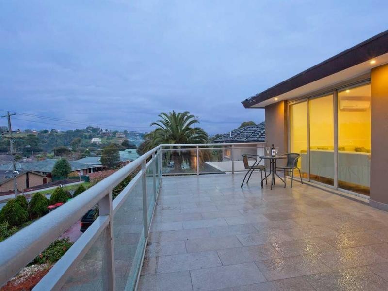 373 Mascoma Street, Strathmore VIC 3041