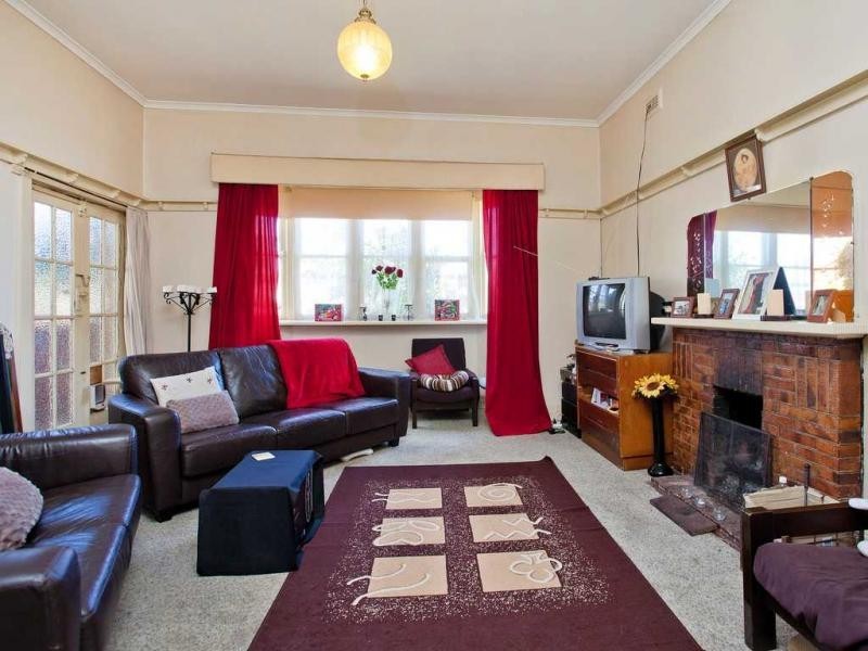 10 Banchory Street, Essendon VIC 3040