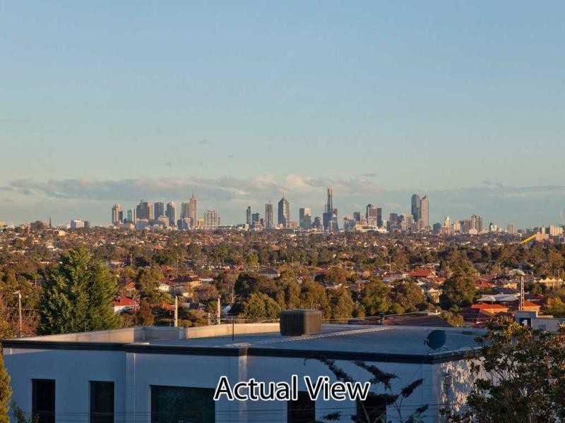 6 Rosebank Avenue, Strathmore VIC 3041