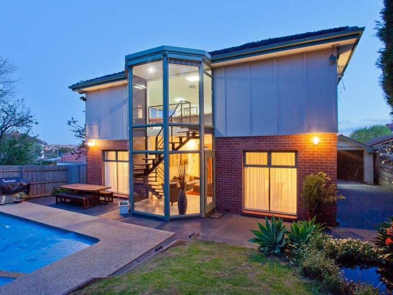 6 Rosebank Avenue, Strathmore VIC 3041