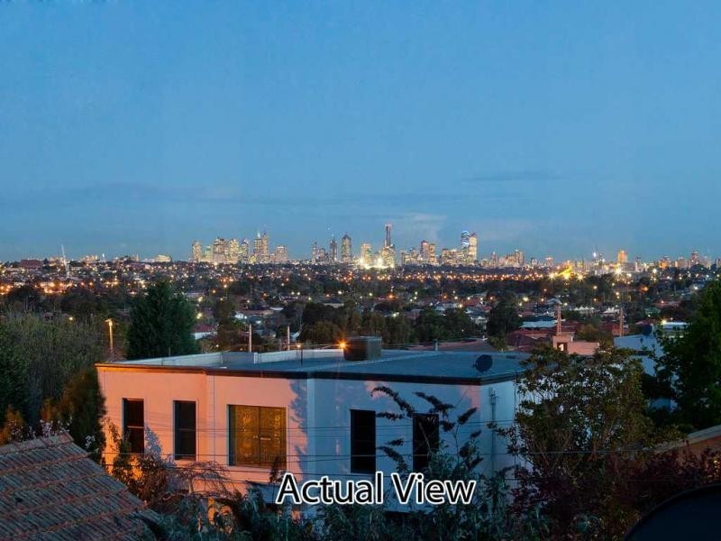 6 Rosebank Avenue, Strathmore VIC 3041