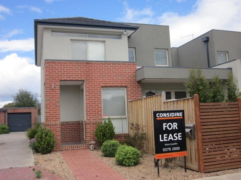 5 Donald Street, Hadfield VIC 3046