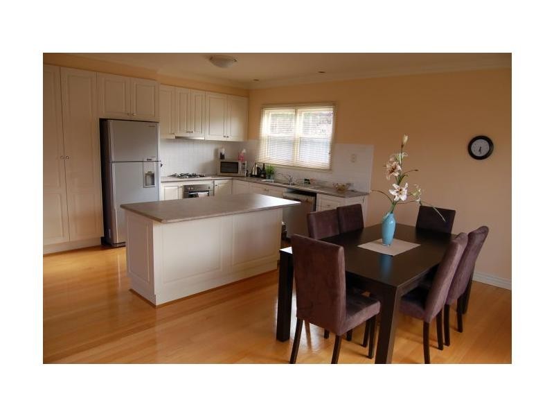 14 Grice Crescent, Essendon VIC 3040